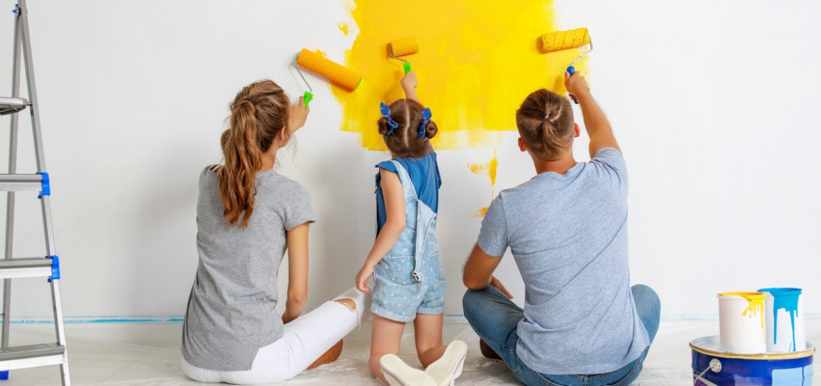I benefici di dipingere le pareti insieme ai bambini